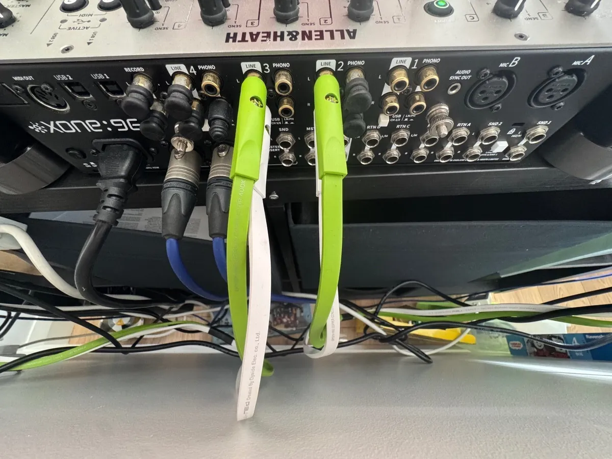 Allen & Heath Xone 96 mixer and case (Rarely used) - Image 3