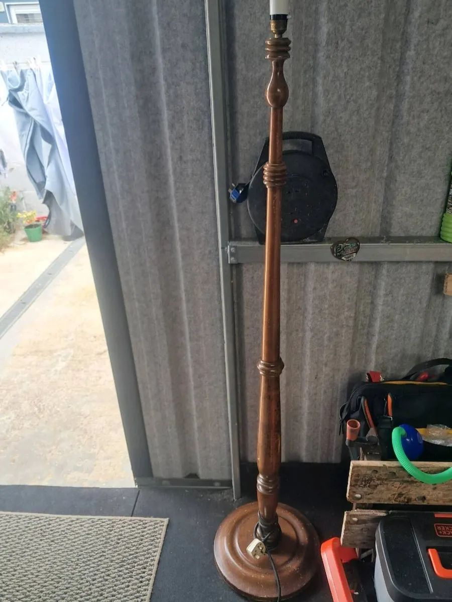 Vintage lamp - Image 1