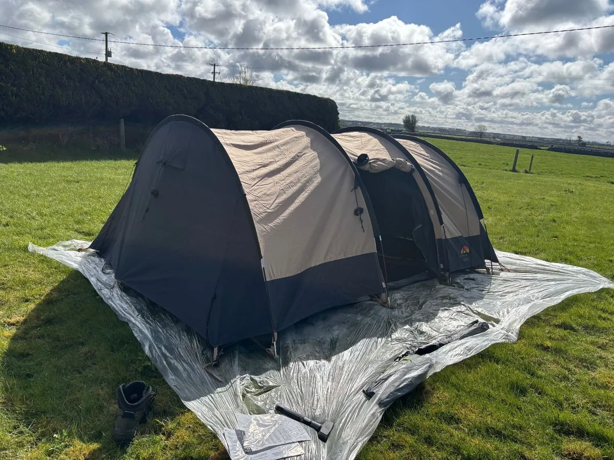 Safarica Chicco 3 TC Tent  Excellent Condition - Image 1