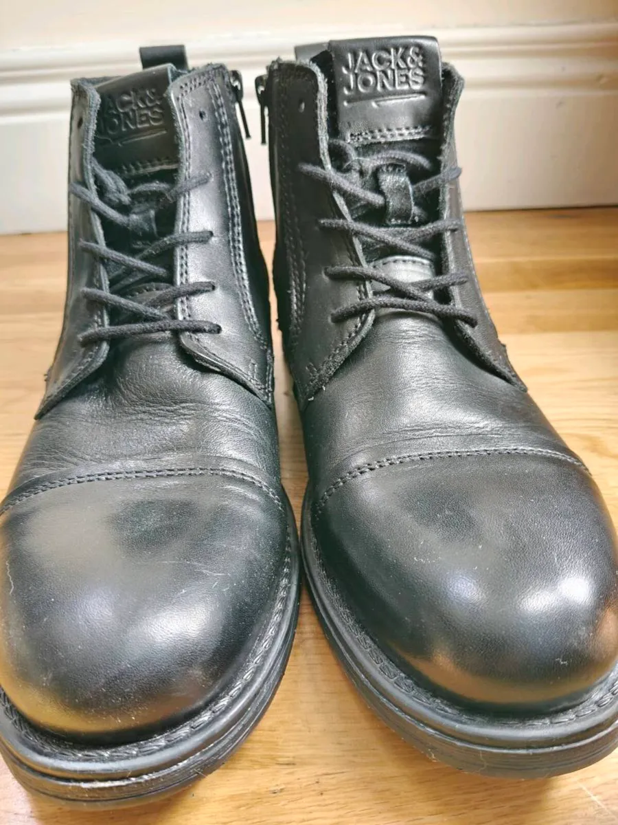 Black zip boots leather - Image 1