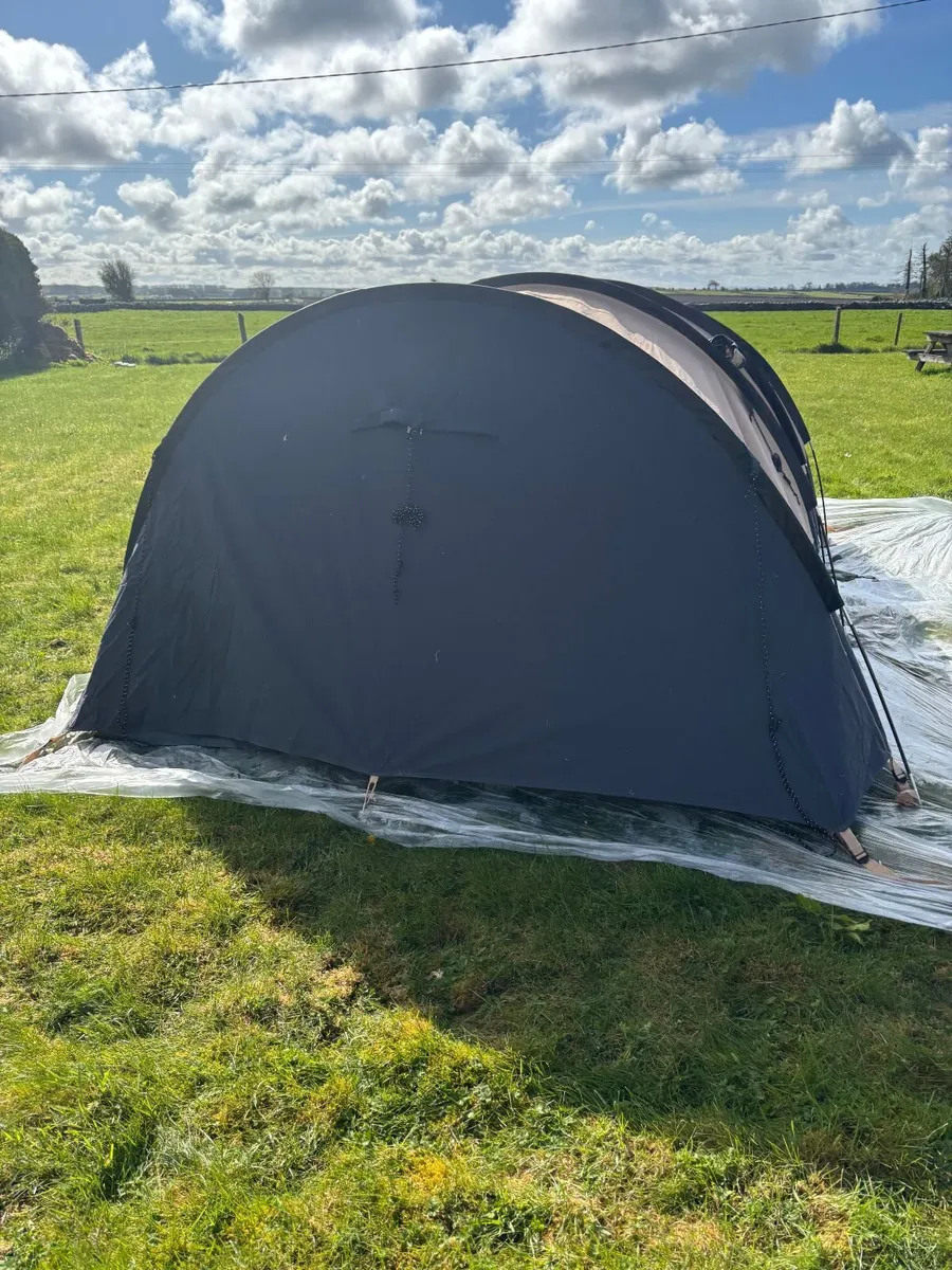 Safarica Chicco 3 TC Tent  Excellent Condition - Image 3
