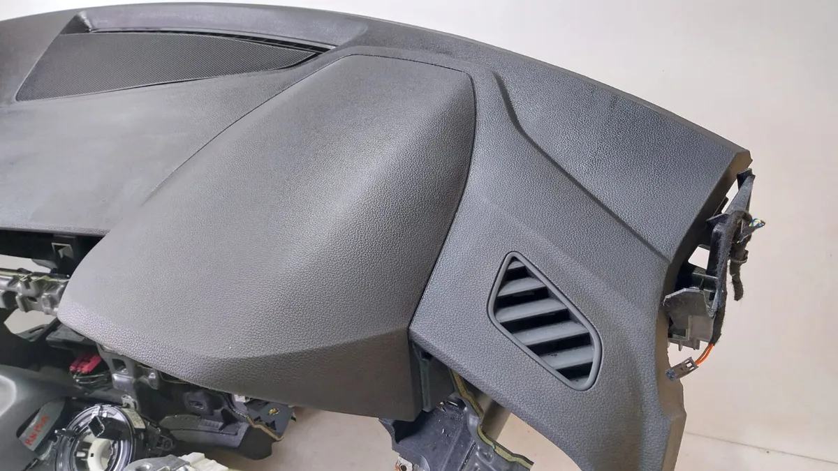 2022 Audi Q3 Airbag Set - Image 2