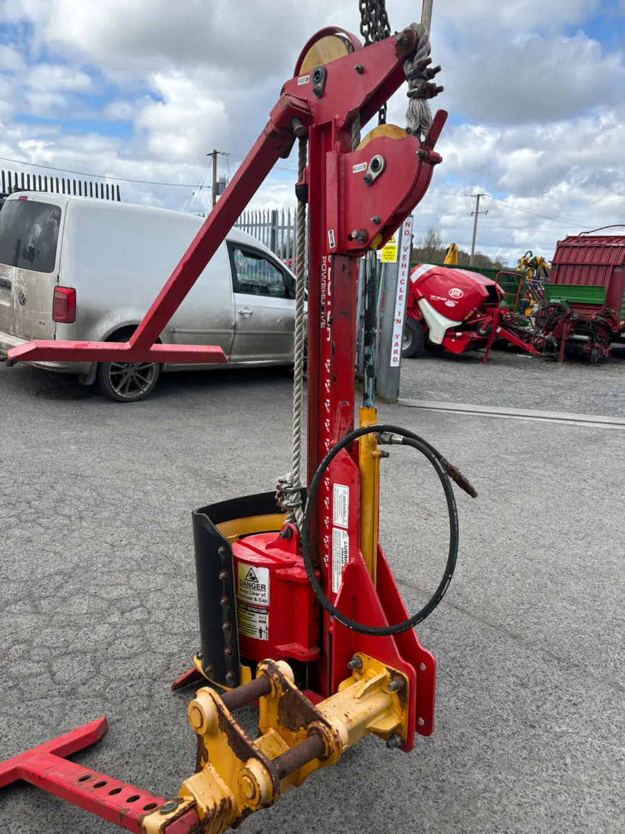 Vector Postdriver to Suit Digger - Image 2