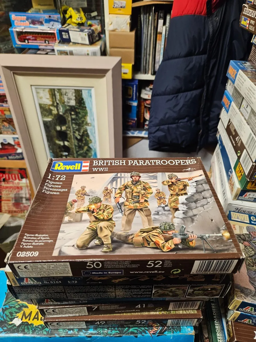 Airfix Revell British Paratroopers