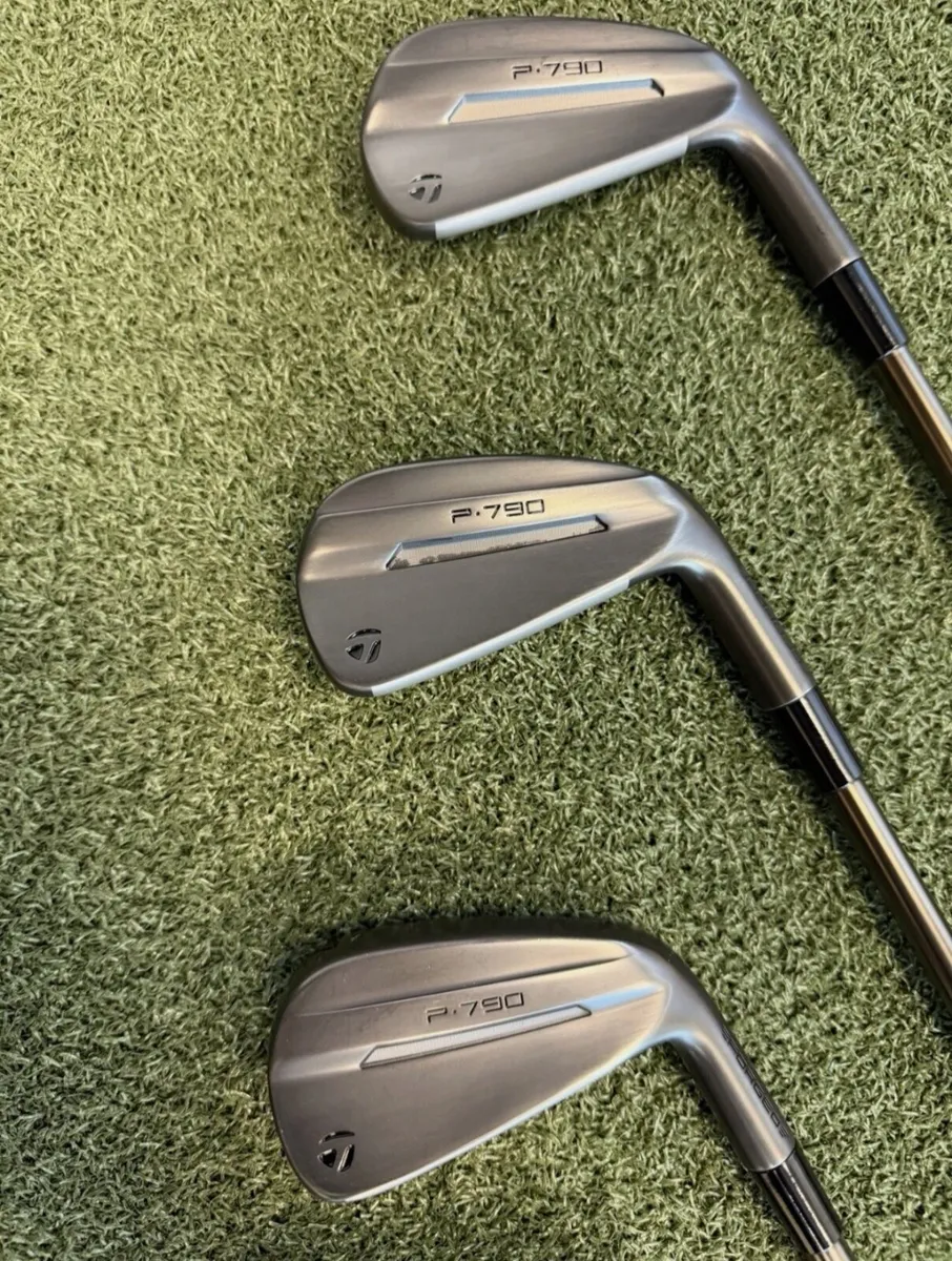Taylormade p790 irons special edition - Image 1