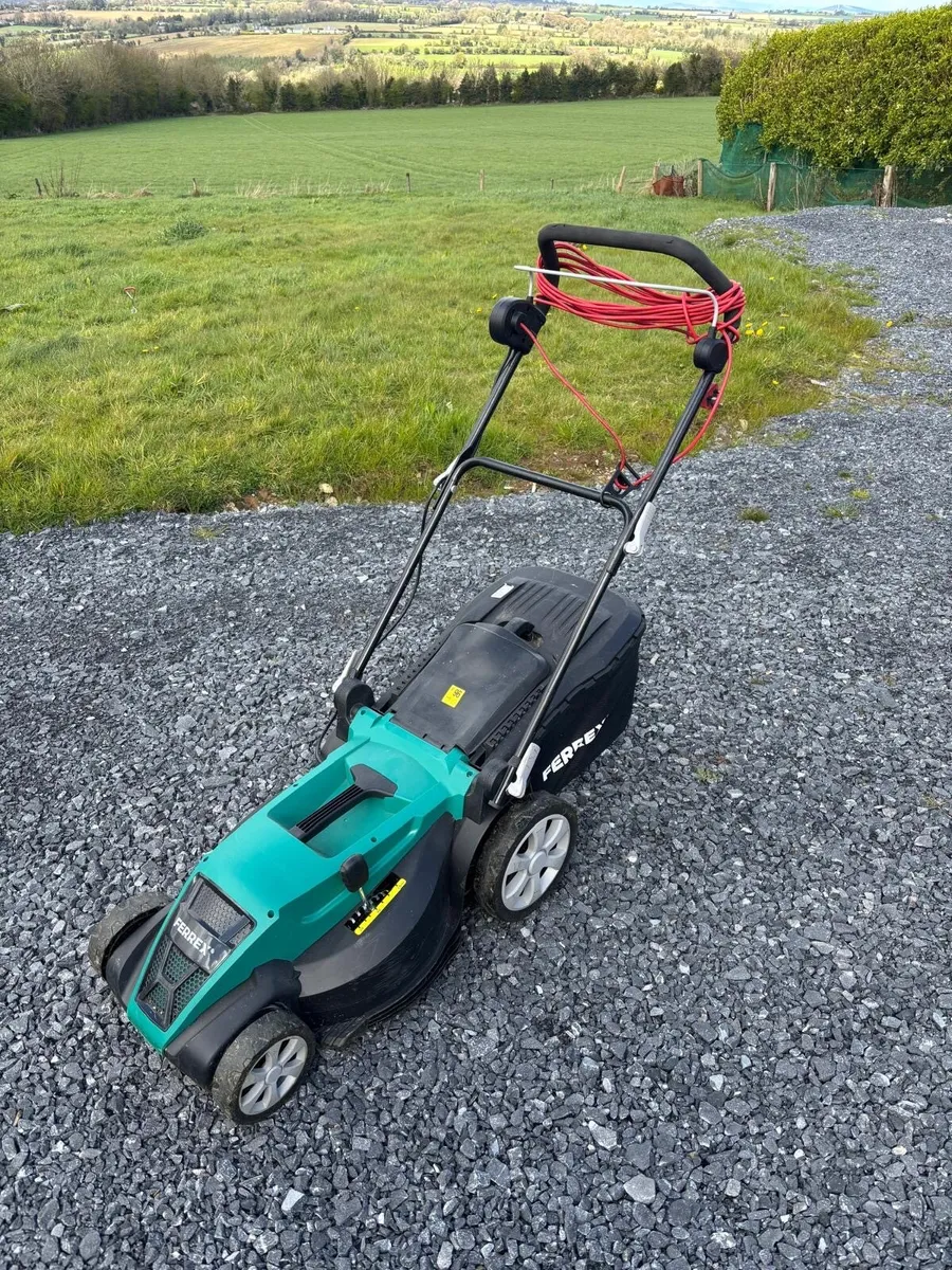 Lawn mower - Image 1