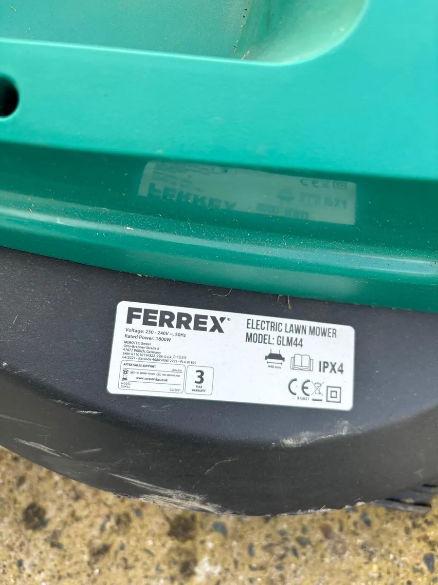 Lawn mower - Image 4