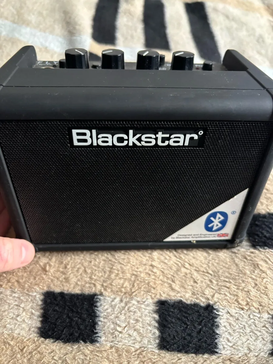 Black star amp fly 3 watt - Image 1