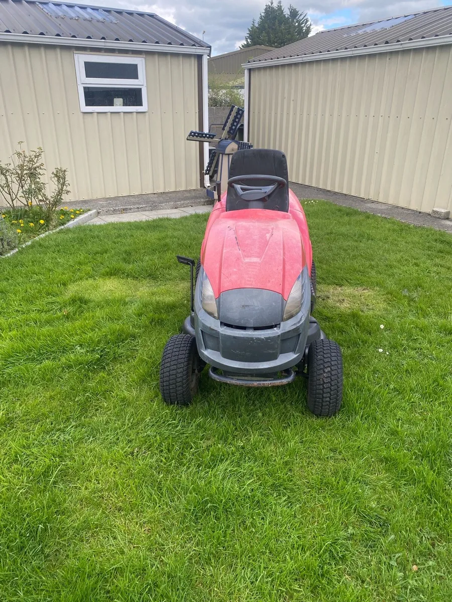 Tractor mower - Image 1