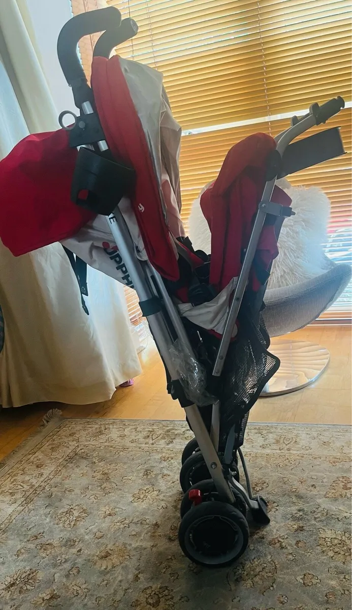 Uppababy G-Luxe stroller - Image 4