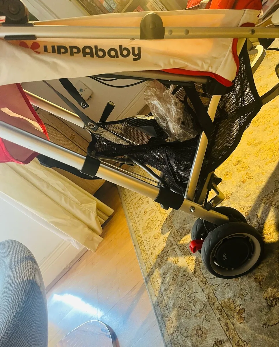 Uppababy G-Luxe stroller - Image 3