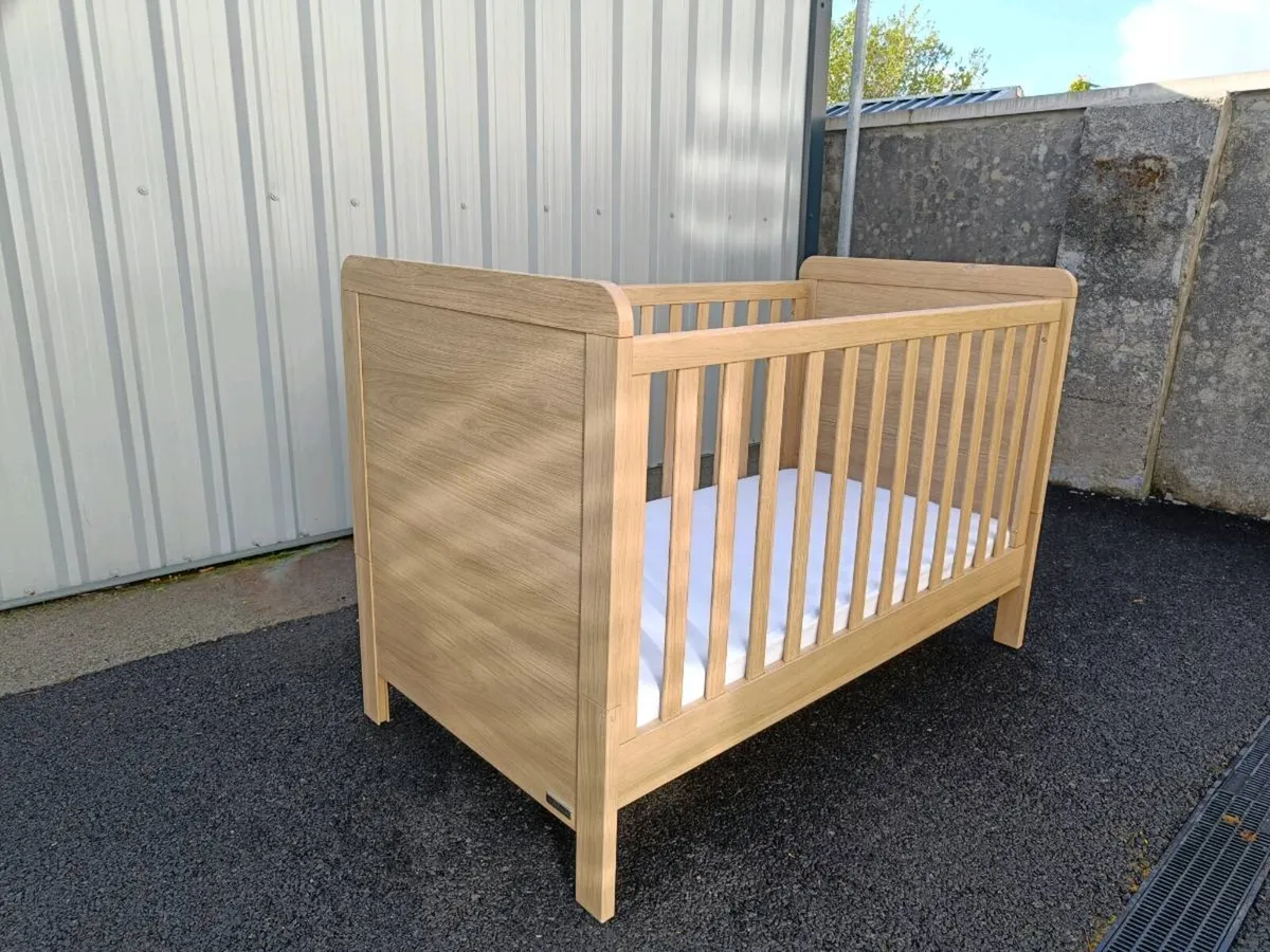 Mamas & Papas OAK Baby Cot/Toddler Bed - Image 2