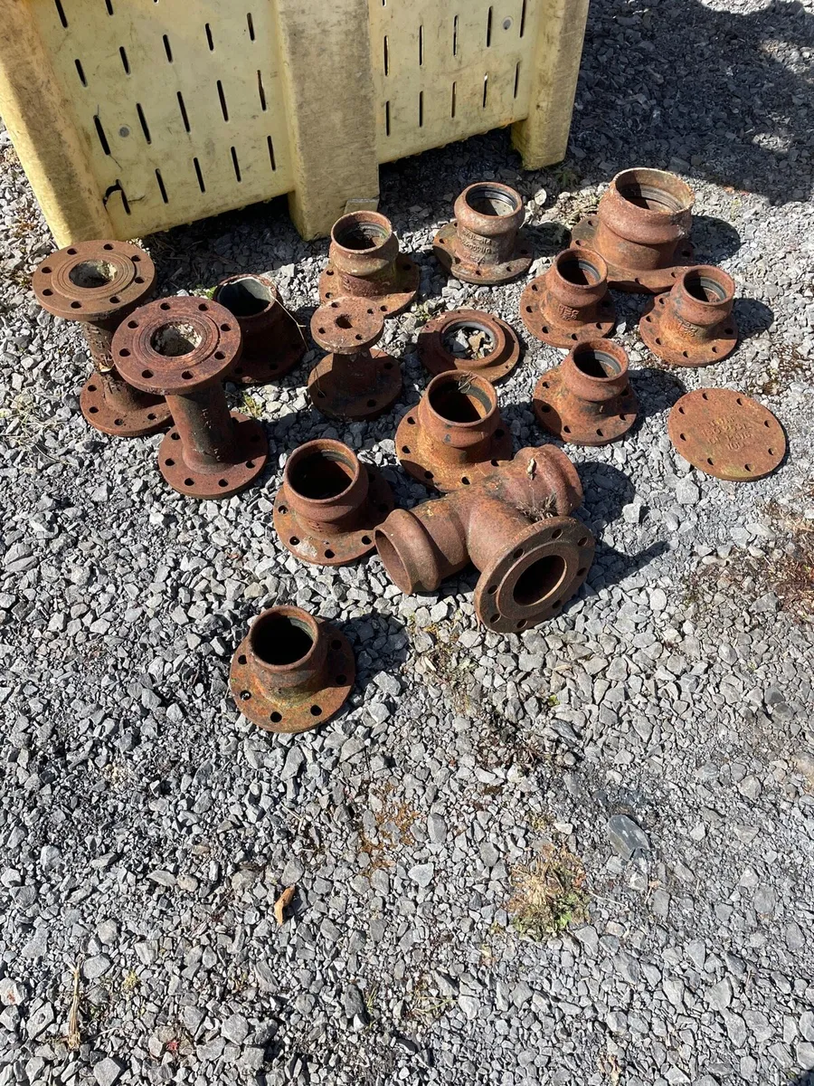 Cast iron water fittings
