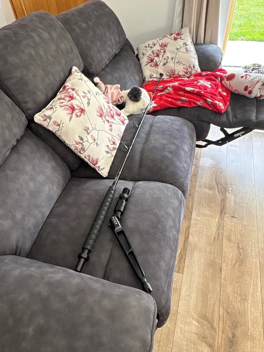 Never used big game sea boat rod - Image 1