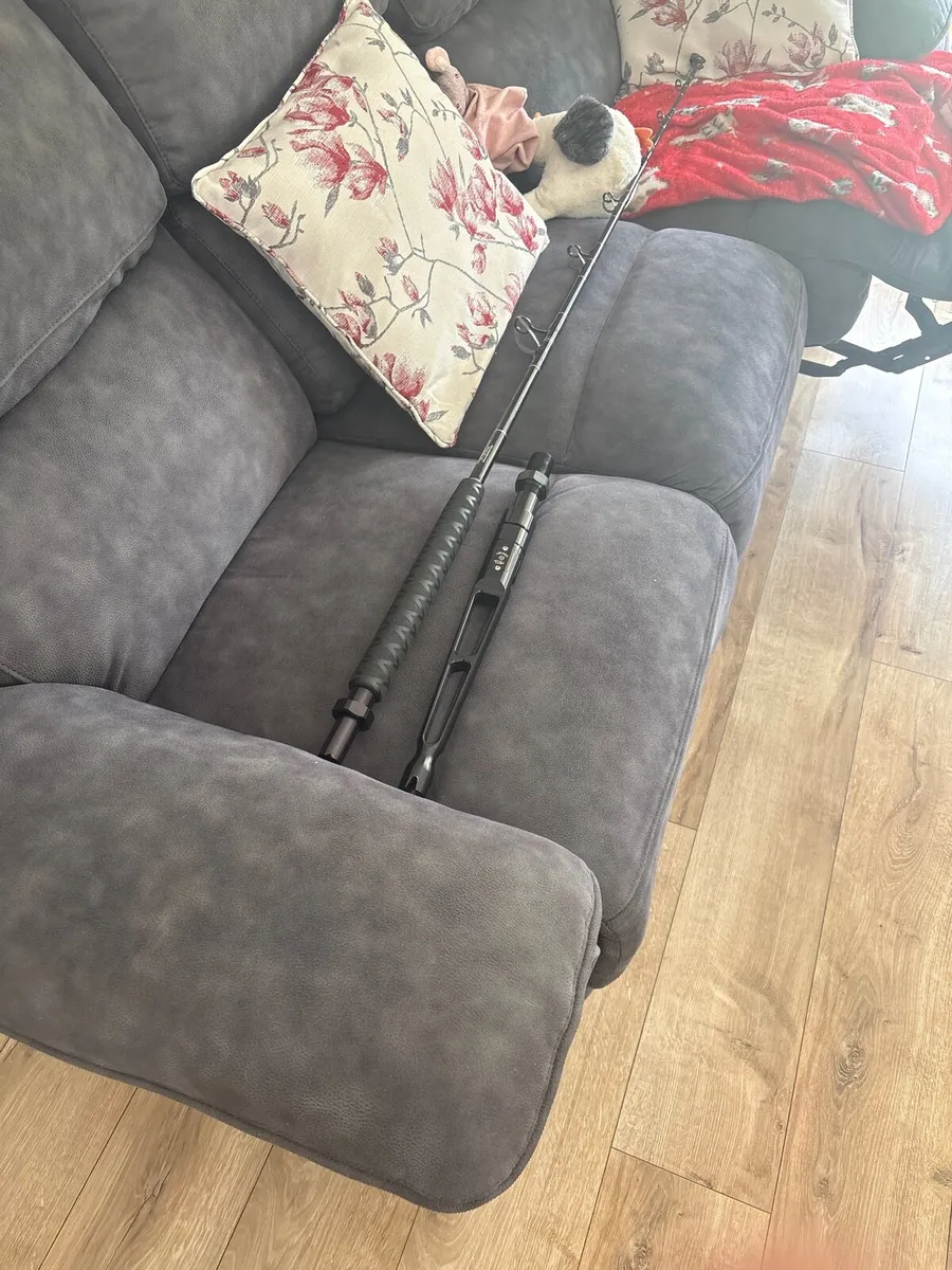Never used big game sea boat rod - Image 2