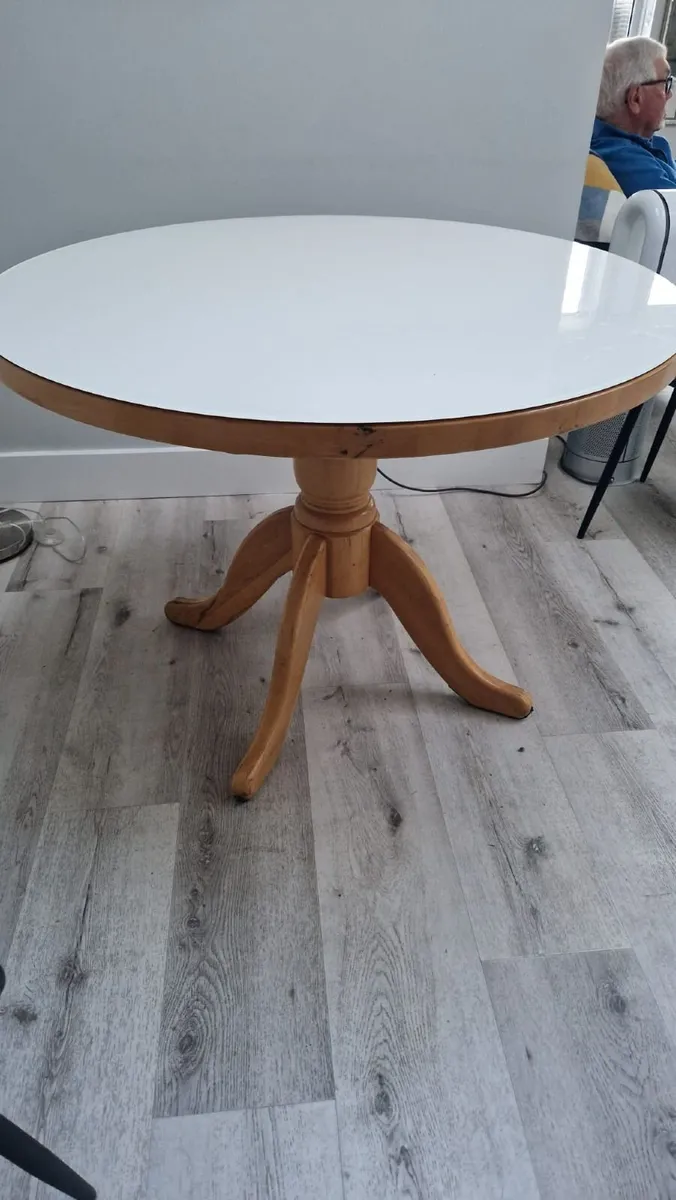 Kitchen Table - Image 3