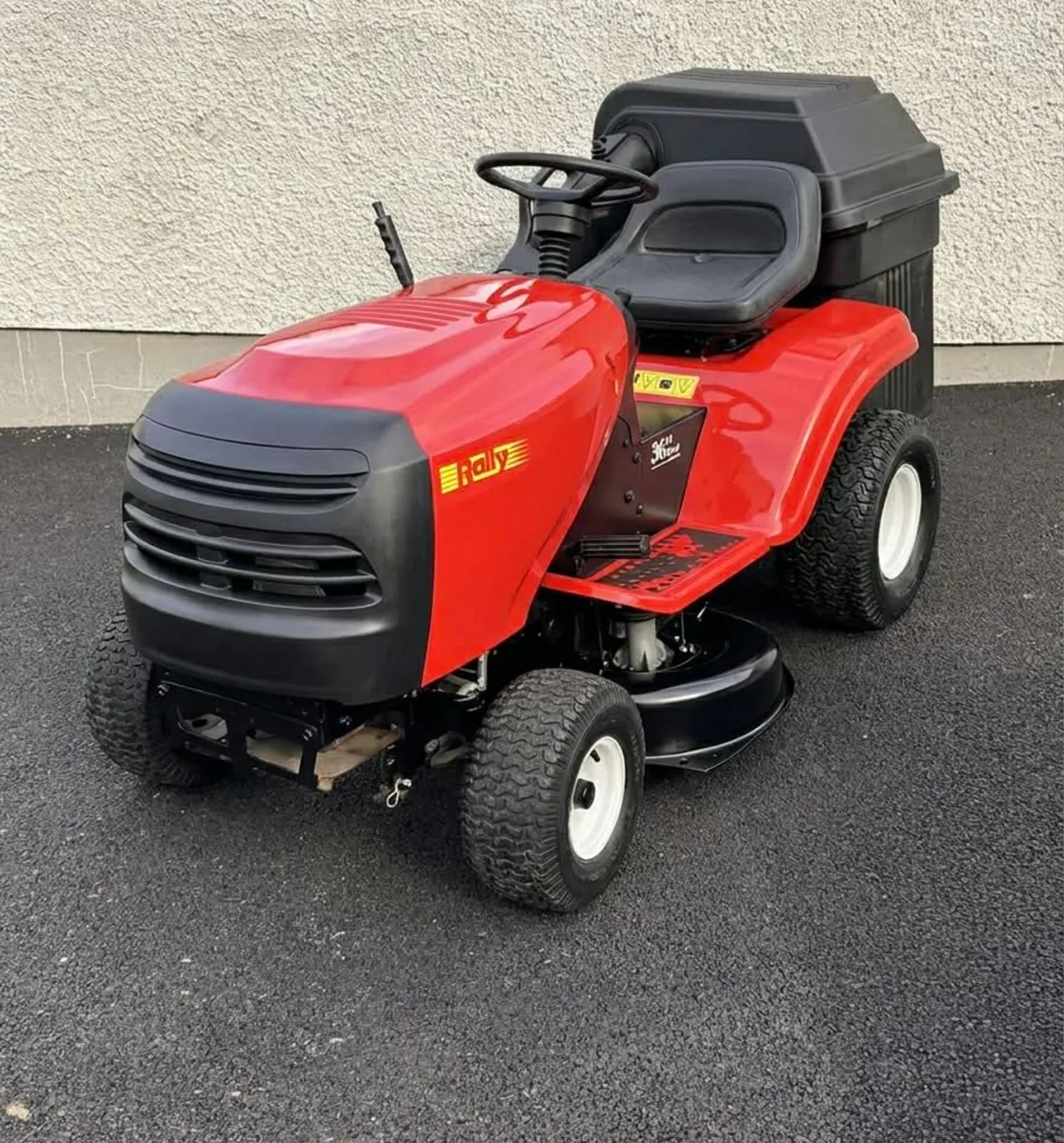 Ride on lawnmower - Image 3