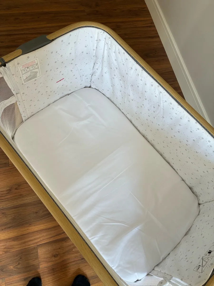 Baby Elegance Co-sleeper - Image 3