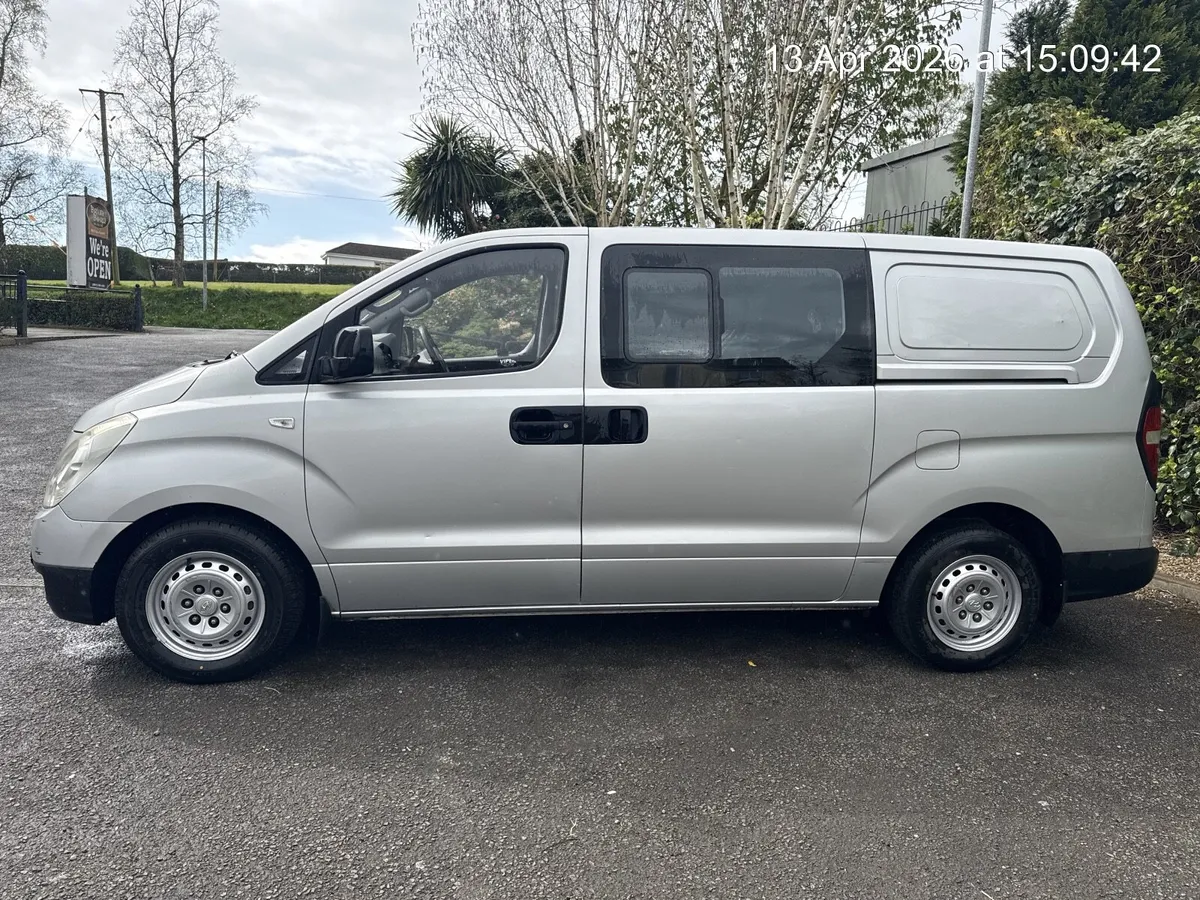 Camper Day / Weekend Van - Image 1