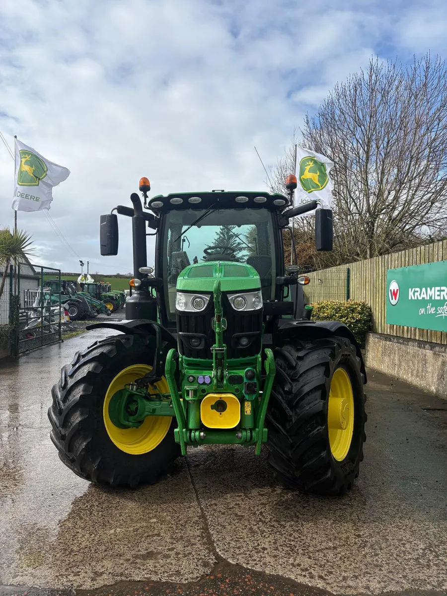 John Deere 6155R (2019) - Image 2