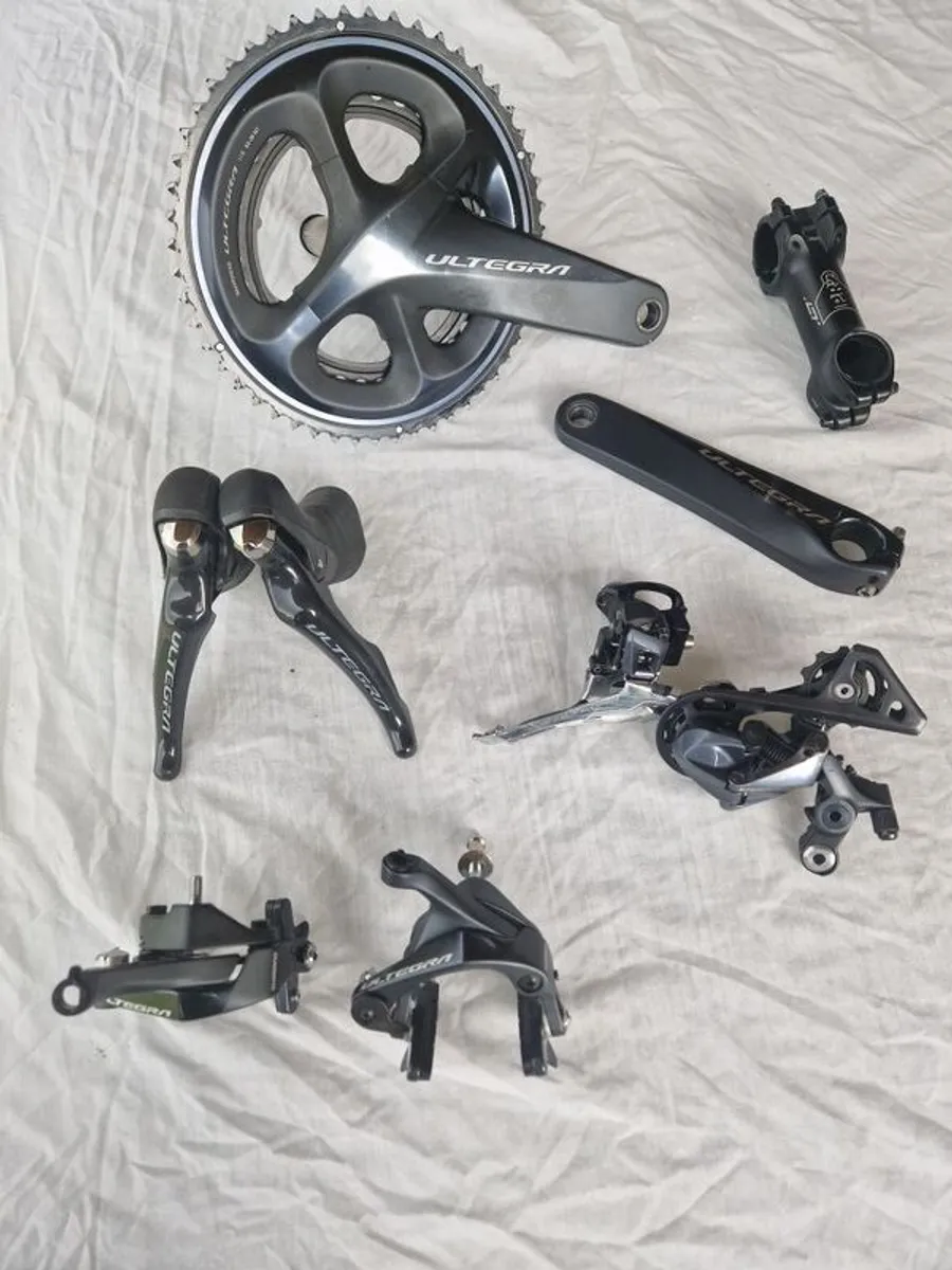 Shimano Ultegra R8000 Groupset - Image 1