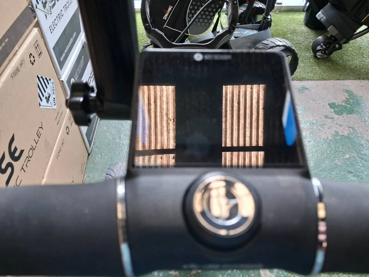 Motocaddy GPS Premium model at Golf Concepts - Image 2