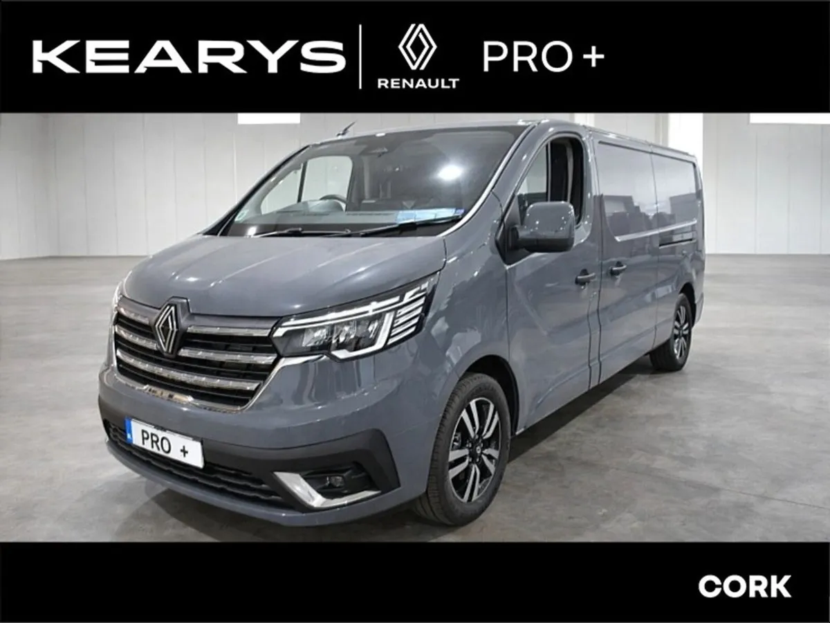 Renault Trafic LL30 Blue dCi 170 BVA9 Auto Extra S - Image 1