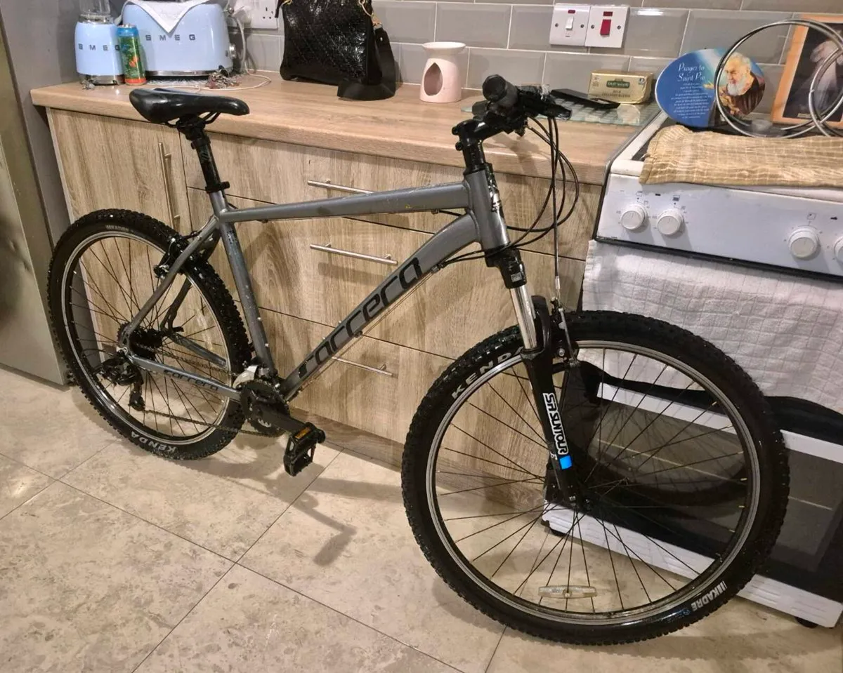 ADULTS CARRERA VENGEANCE BIKE 20-IN FRAME  27.5 MT - Image 1