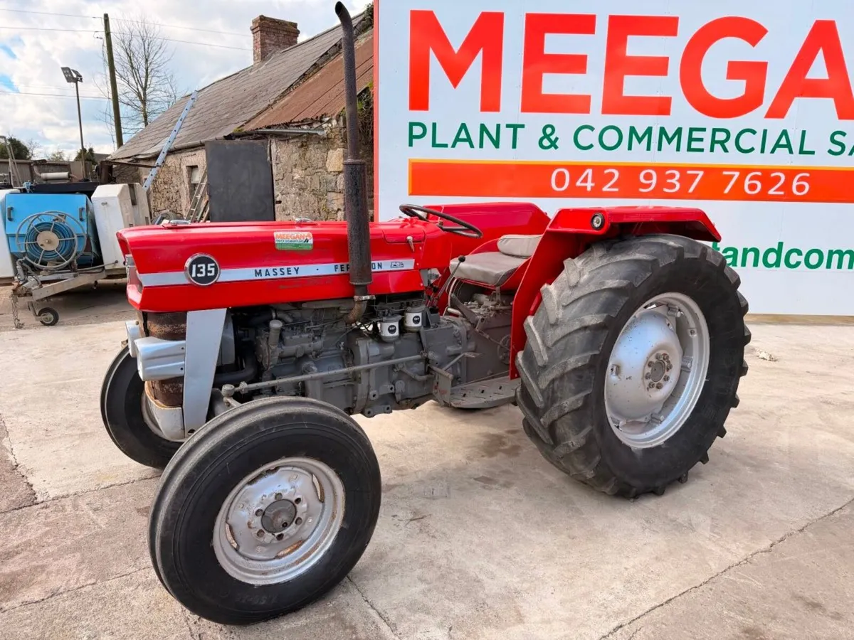 MASSEY FERGUSON 135 VINTAGE TRACTOR.....321. - Image 3