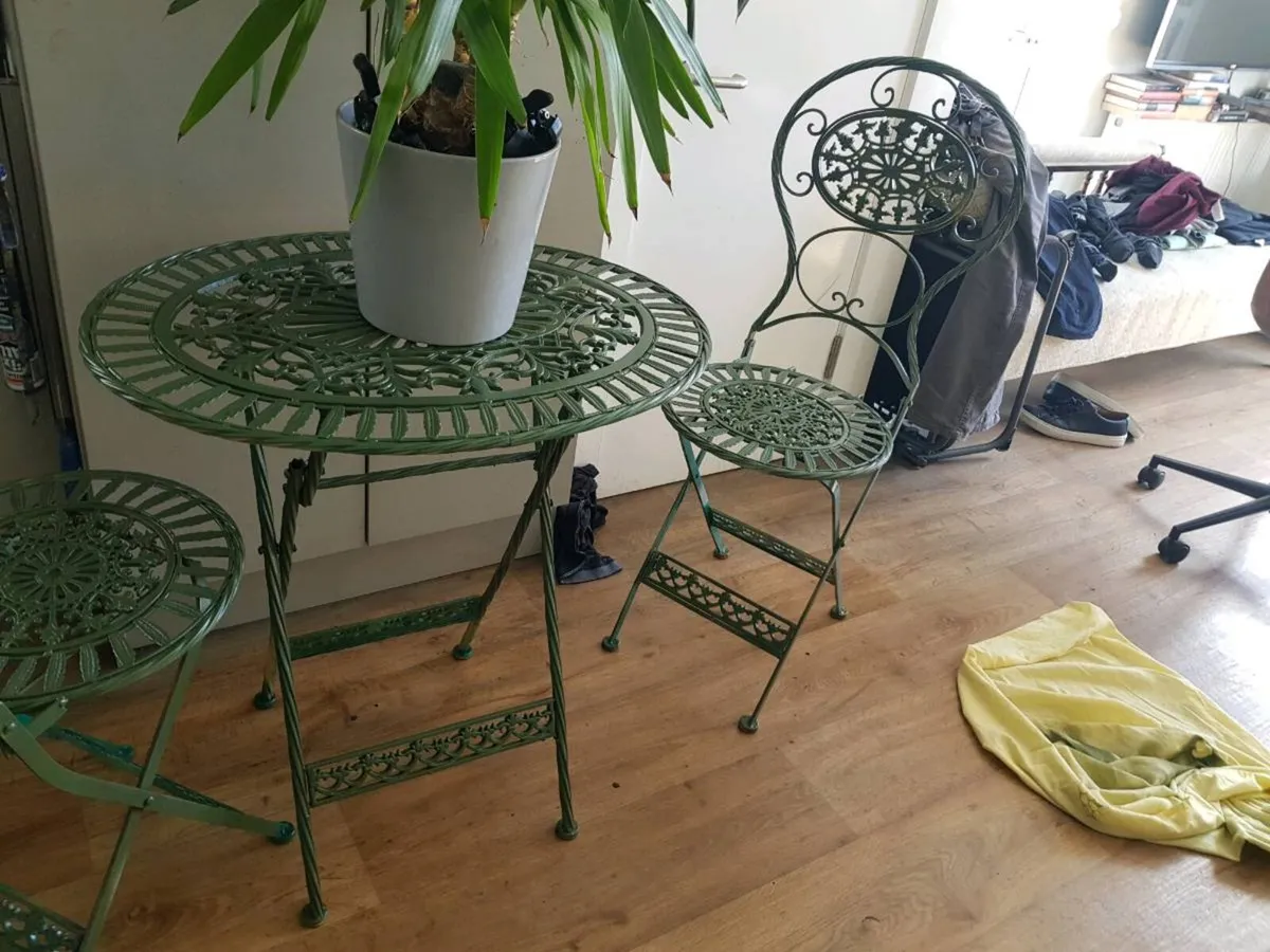 Bistro set - Image 2