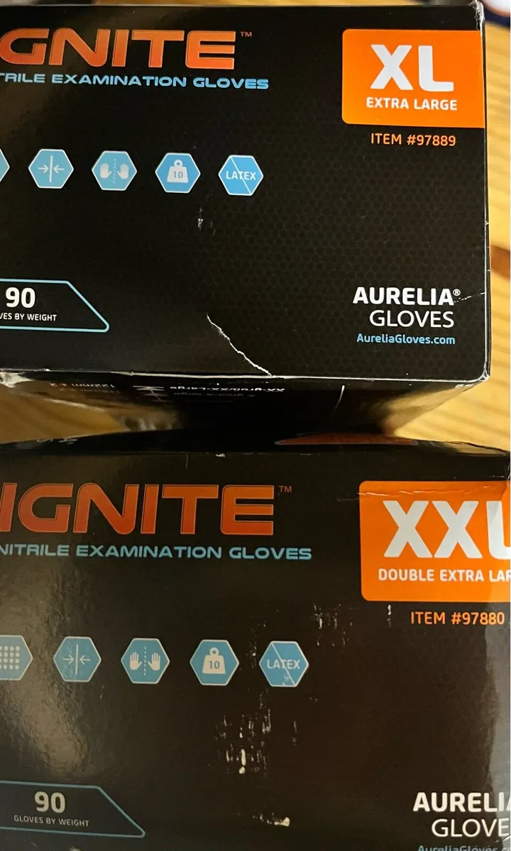 New gloves - Image 2