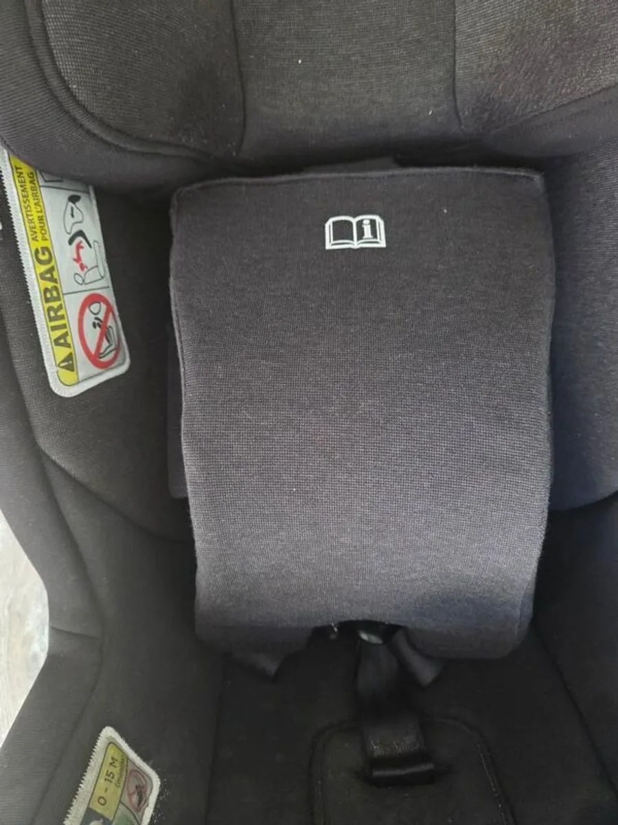 Nuna rebel plus car seat - Image 4