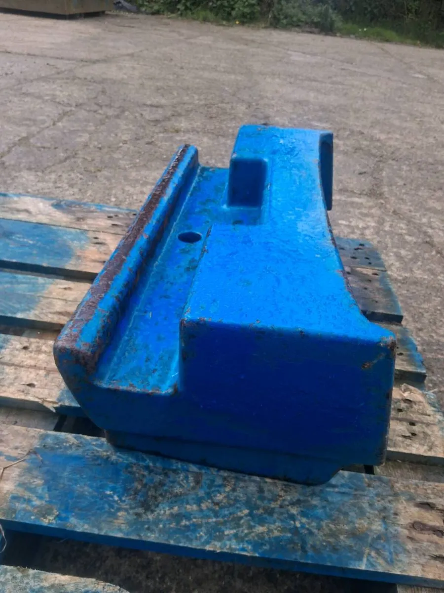 Ford weight carrier JD Weights - Image 3