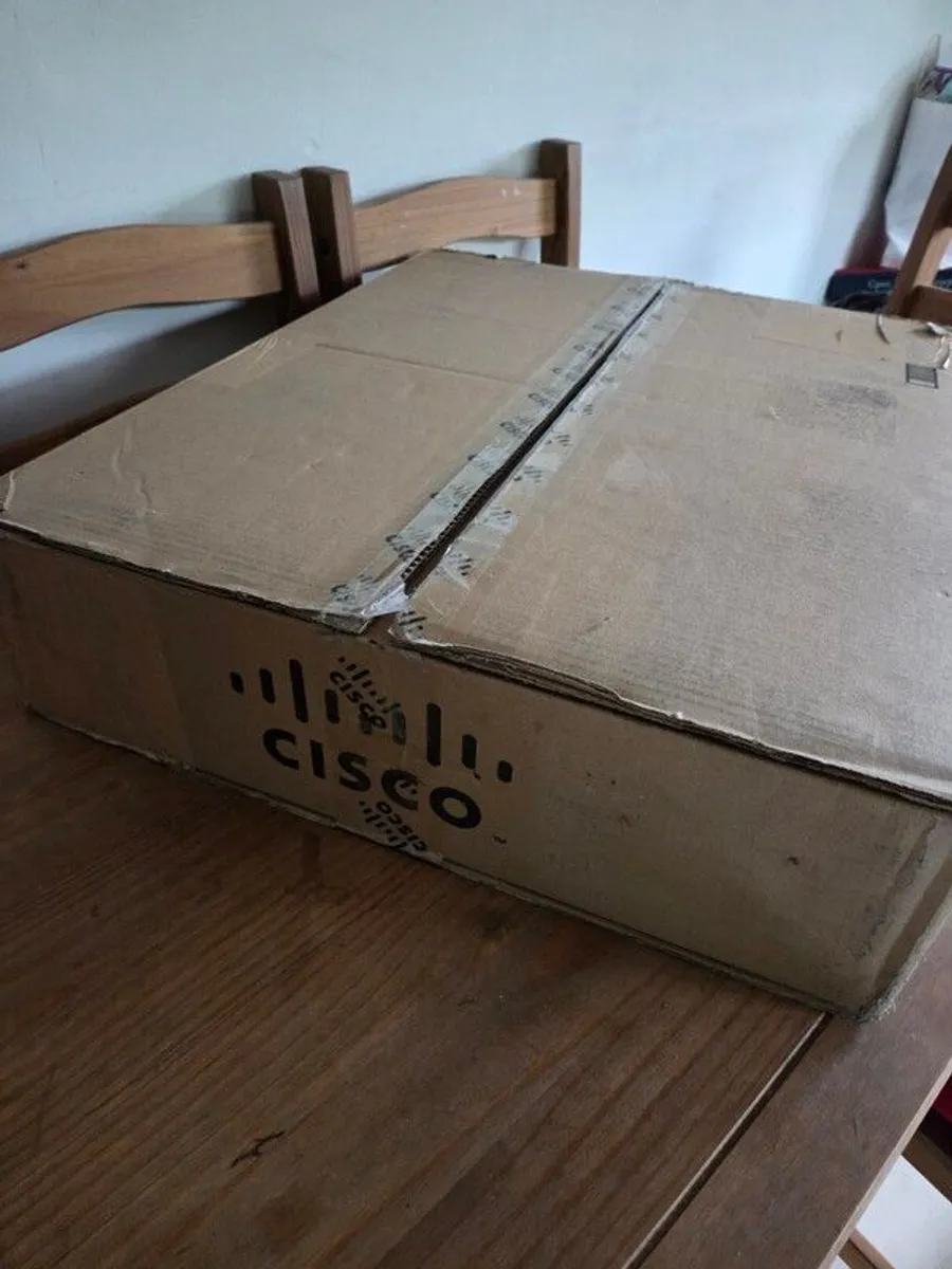 Cisco Catalyst C8300-1N1S-6T Edge Router (No Licence) - Image 1