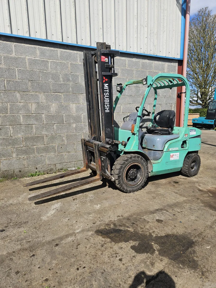 Mitsubishi forklift - Image 1