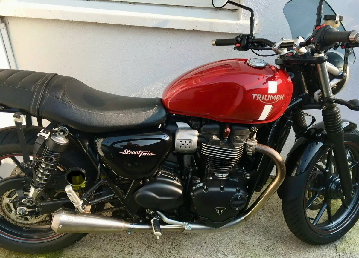 Triumph Bonneville Street Twin 2016 - Image 4