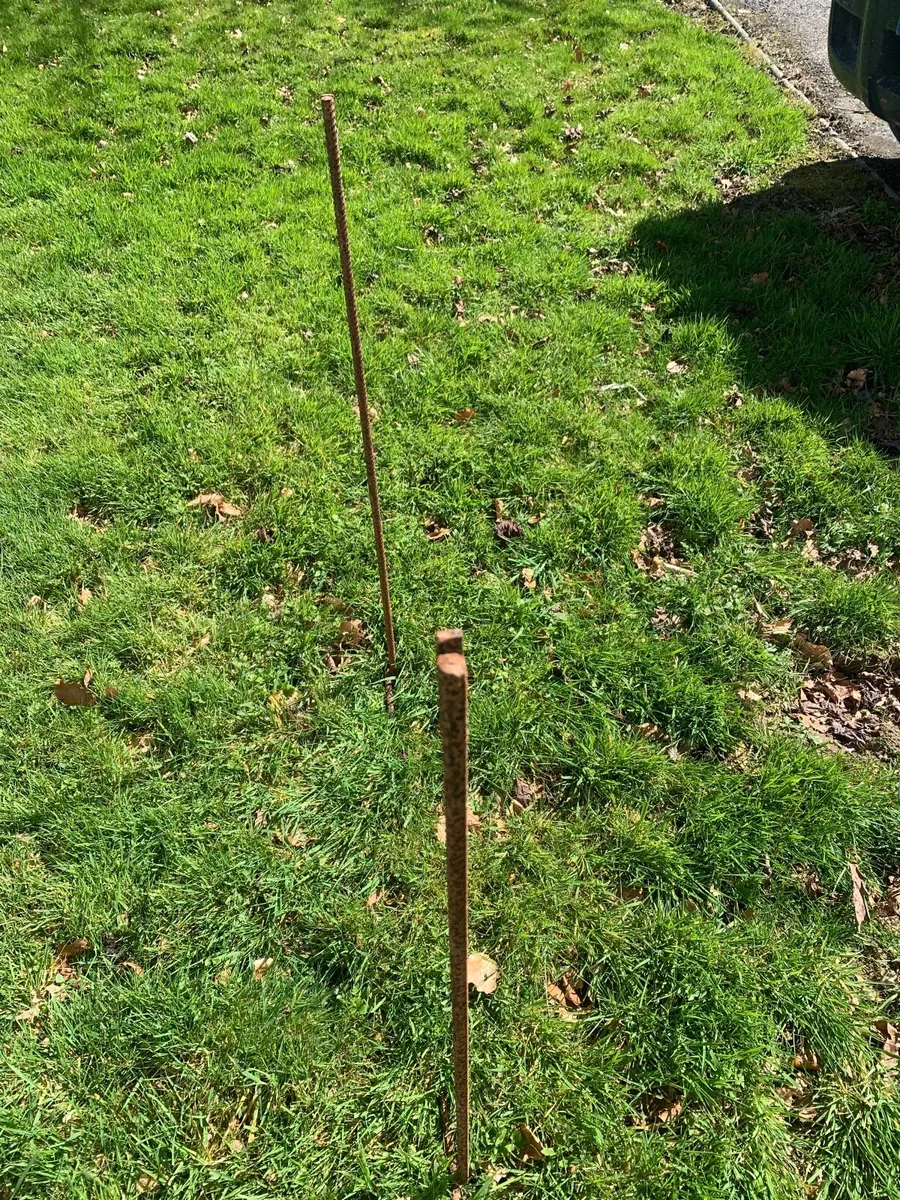 Iron fencing  poles - Image 3