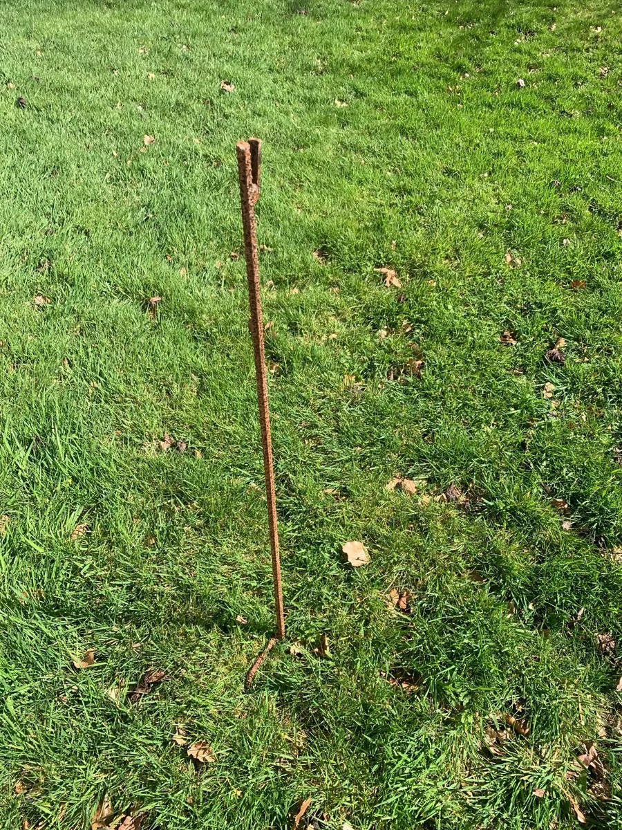 Iron fencing  poles - Image 4