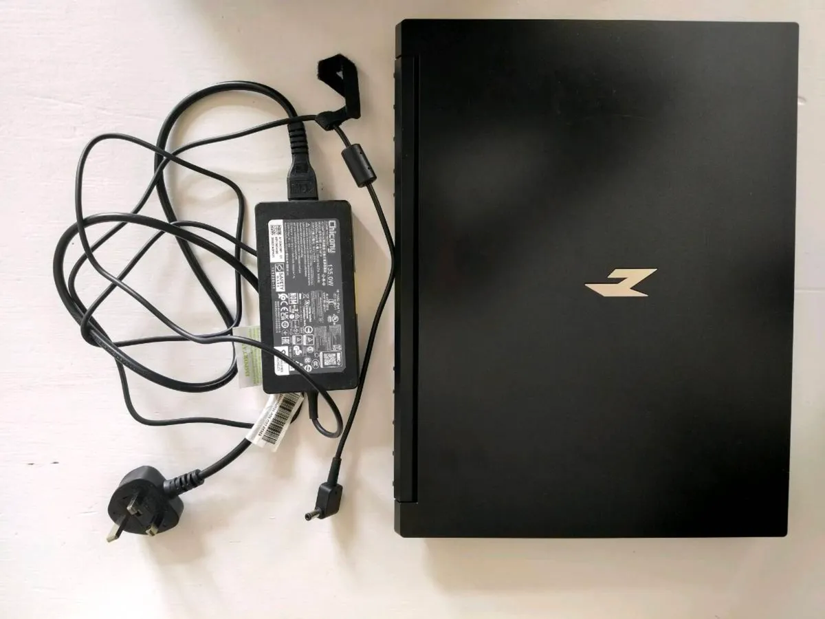 Acer Nitro V 16 Gaming Laptop - Image 2