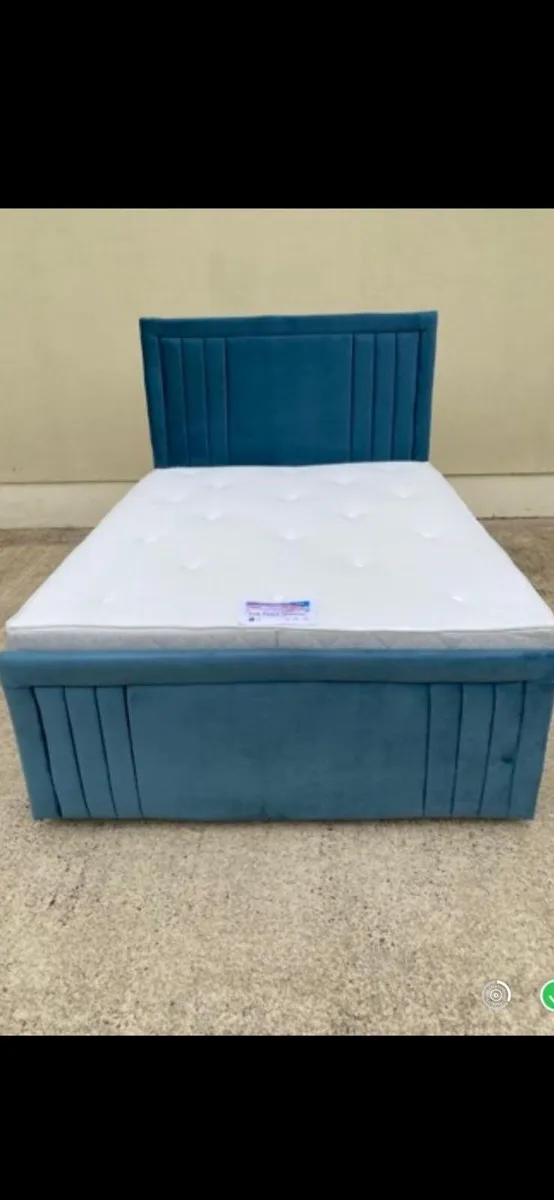 Queen beds available for shipping - Image 1