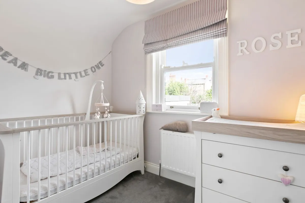 Clara cot bed with Clevamama memory foam mattress - Image 2