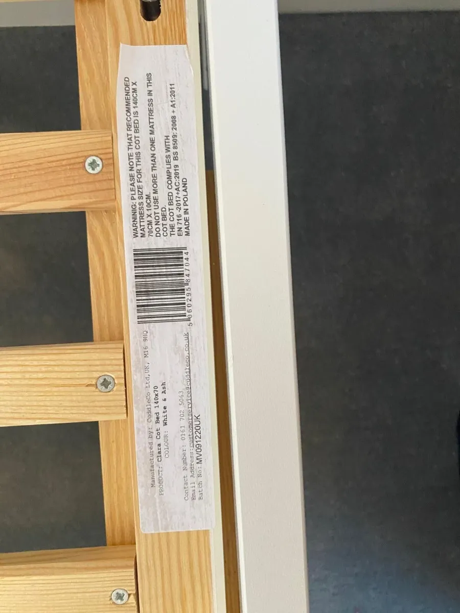 Clara cot bed with Clevamama memory foam mattress - Image 4