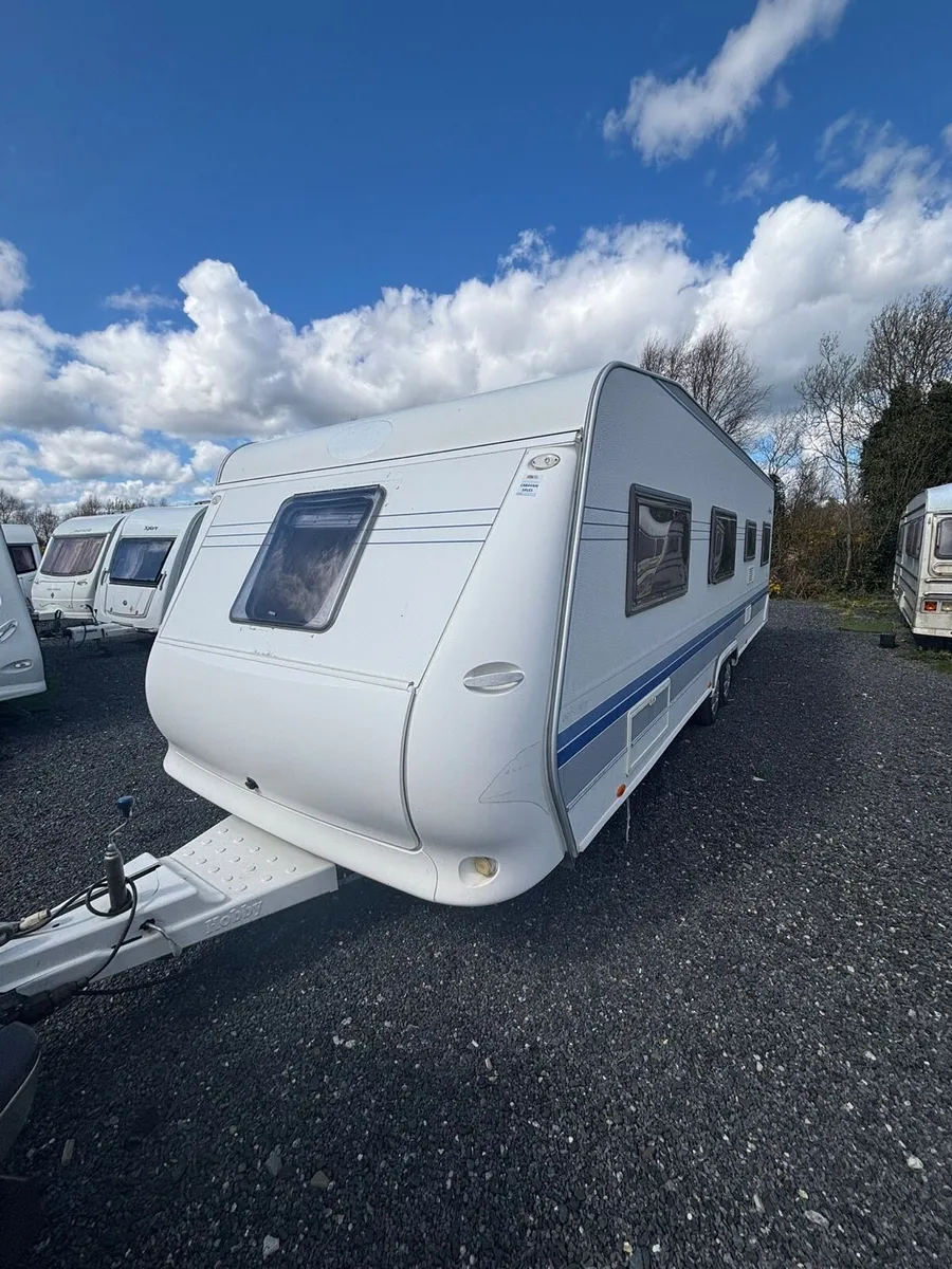 Hobby 720 7 Berth RARE Caravan For Sale - Image 2