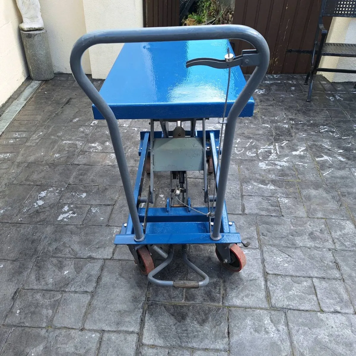 hydraulic scissors lift trolley - Image 2