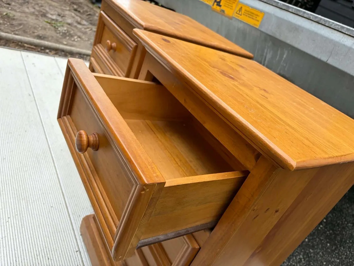 2 matching bedside lockers ez living - Image 3