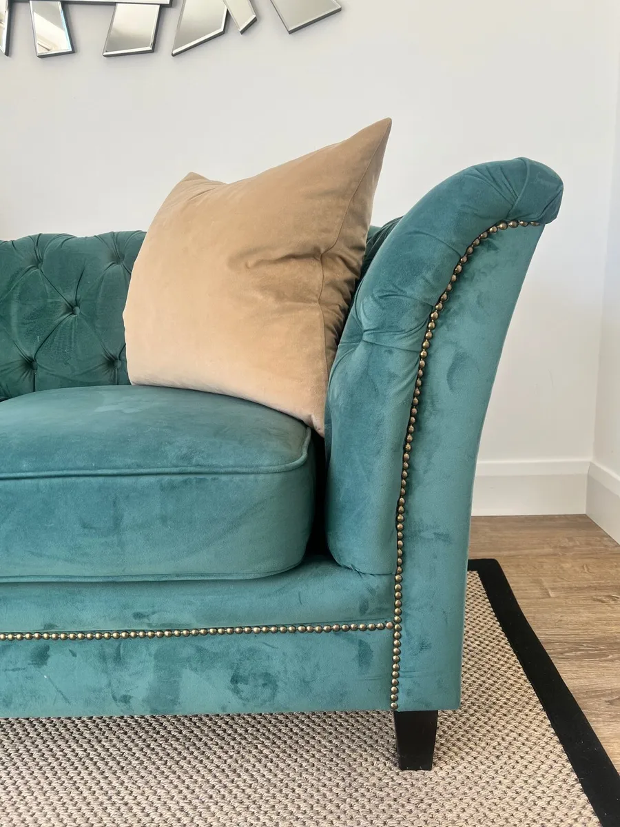 Ez Living Couch - Image 4