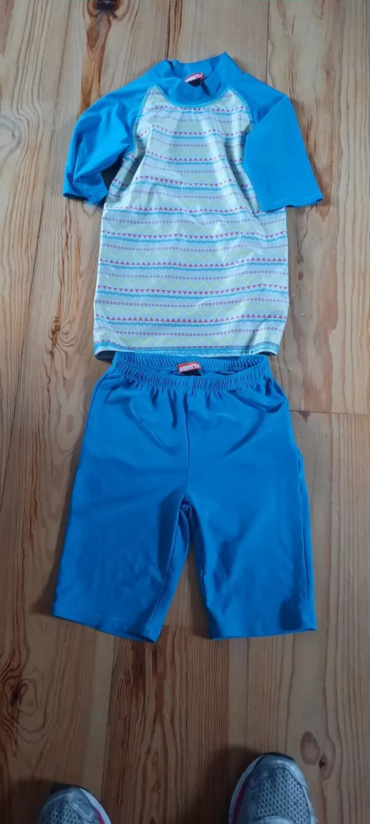 Kids and Teen clothes - Image 1