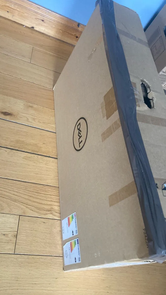 Computer Monitor / Screen - Image 2