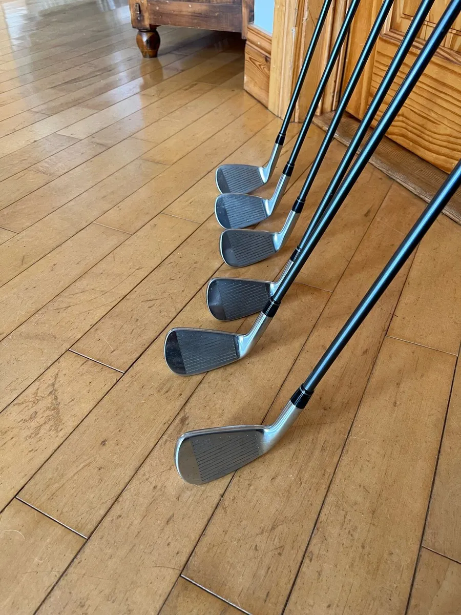 Golf Clubs - Image 1