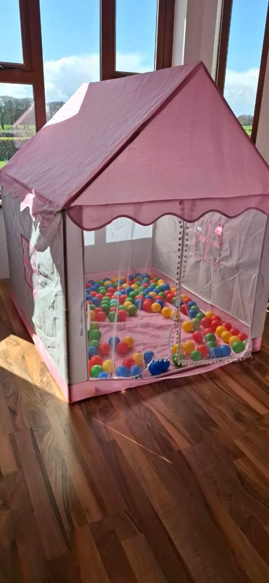 Kids Large Play Tent - Image 1